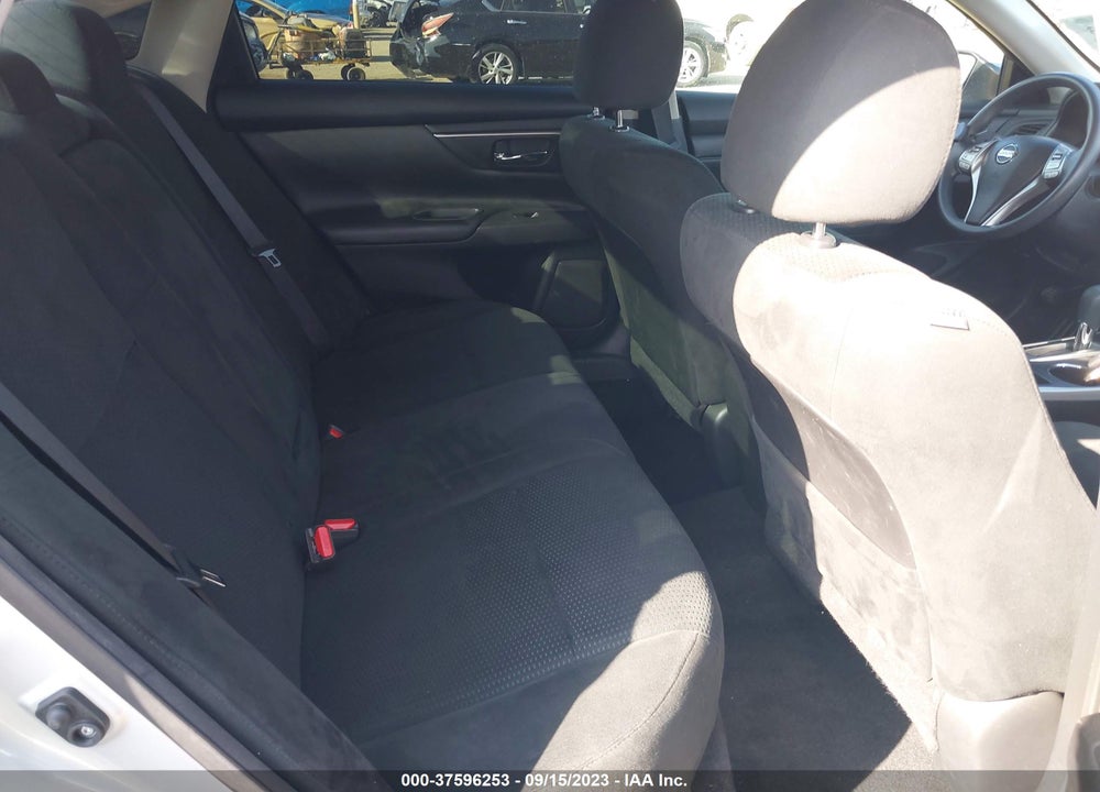 2015 NISSAN ALTIMA 2.5 S VIN: 1N4AL3AP0FN884001
