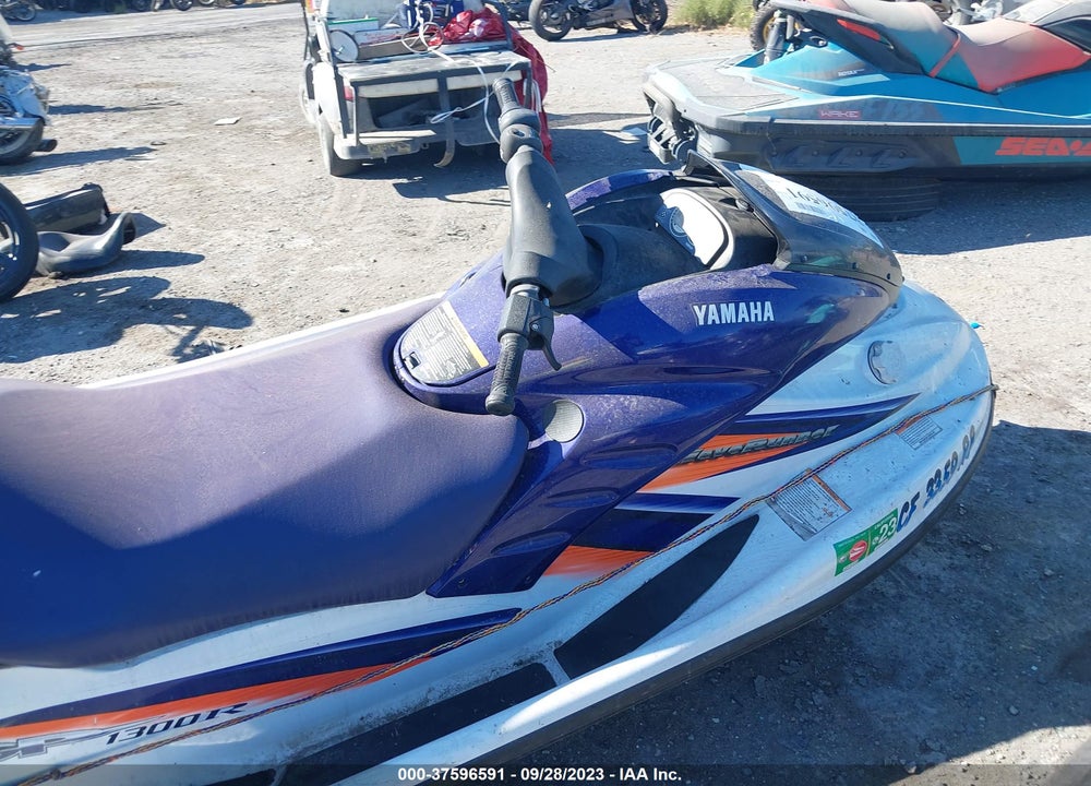 2003 YAMAHA GP 1300R VIN: 00000YAMA1798D303