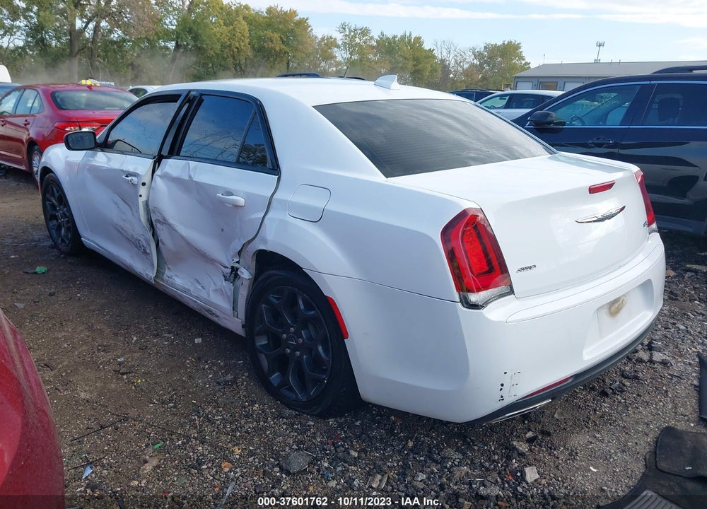 2019 CHRYSLER 300 300S AWD VIN: 2C3CCAGG4KH610824