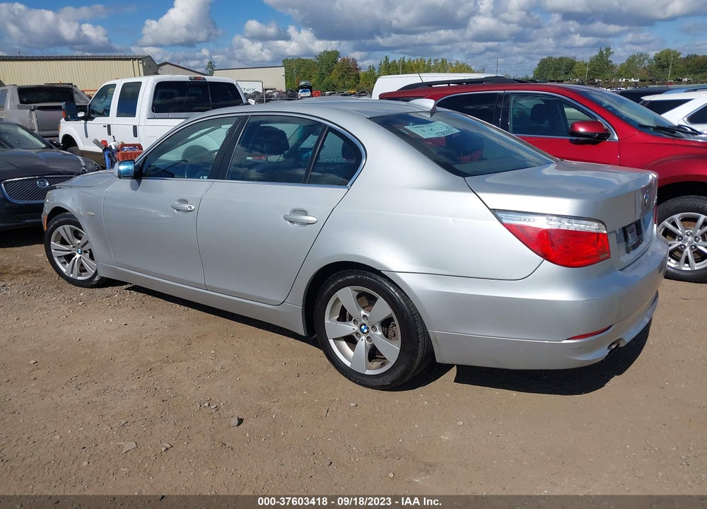 2009 BMW 528I VIN: WBANU53559C118228