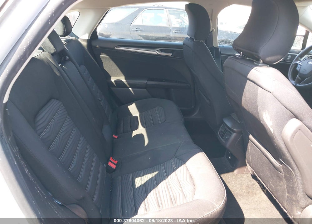 2016 FORD FUSION SE VIN: 3FA6P0H75GR198288