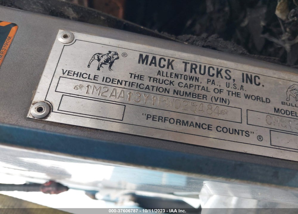 1993 MACK 600 CH600 VIN: 1M2AA13Y1PW025484