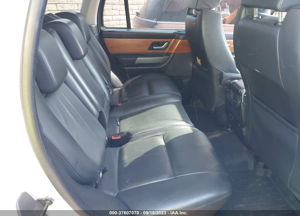 2008 LAND ROVER RANGE ROVER SPORT VIN: SALSH23458A182580
