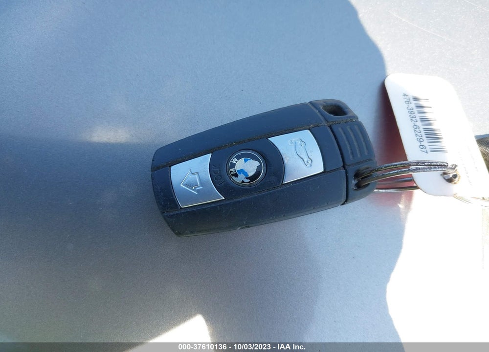 2009 BMW 328I VIN: WBAPH77589NL84320