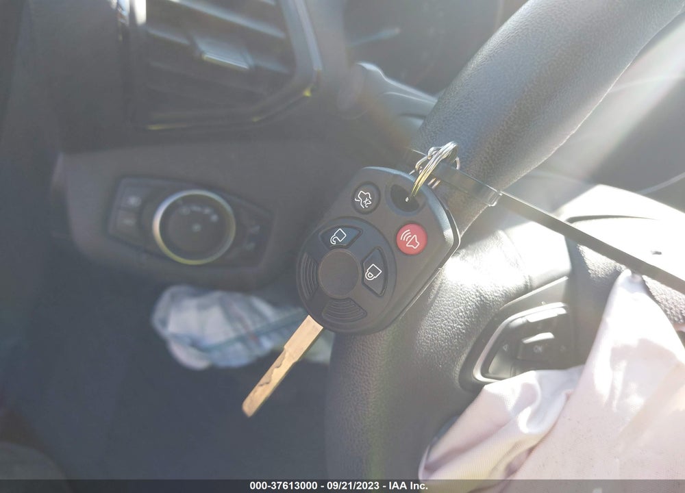 2018 FORD ESCAPE SEL VIN: 1FMCU9HD6JUB22834
