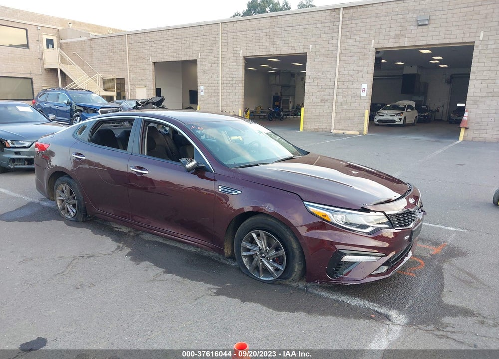 2019 KIA OPTIMA LX VIN: 5XXGT4L32KG334065