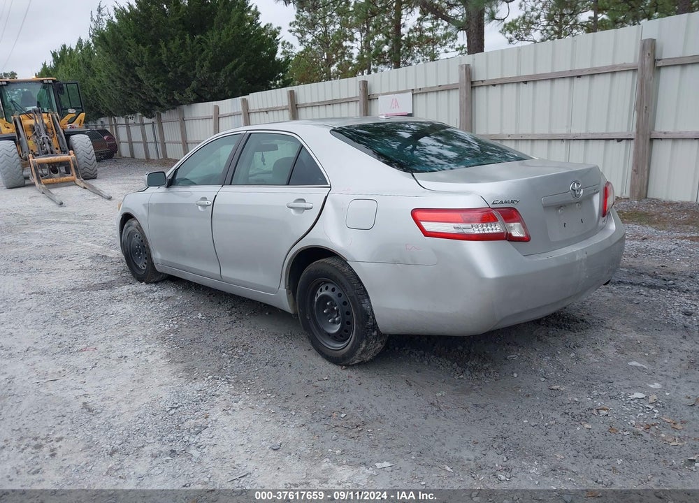 2011 TOYOTA CAMRY LE VIN: 4T1BF3EK4BU595378