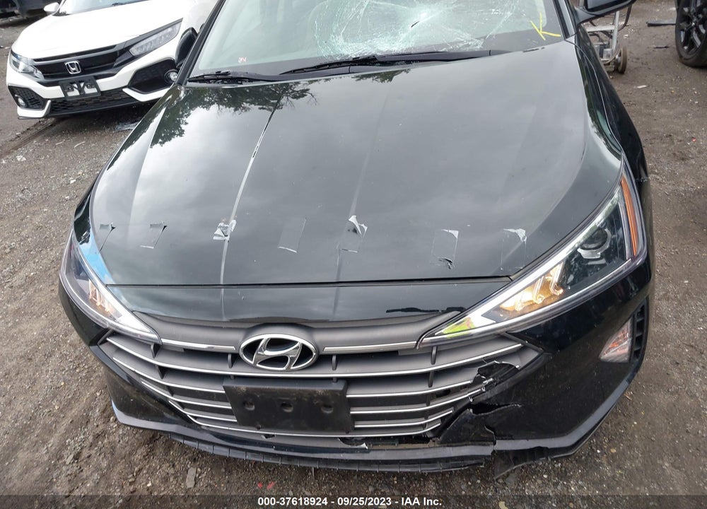 2020 HYUNDAI ELANTRA SE VIN: KMHD74LF2LU099613