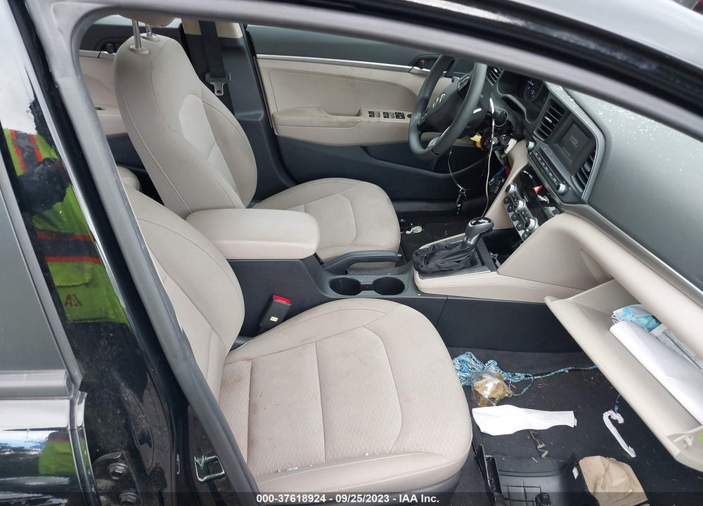 2020 HYUNDAI ELANTRA SE VIN: KMHD74LF2LU099613