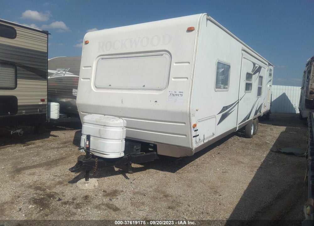 2008 FOREST RIV ROCKWOOD VIN: 4X4TRLG2181821765
