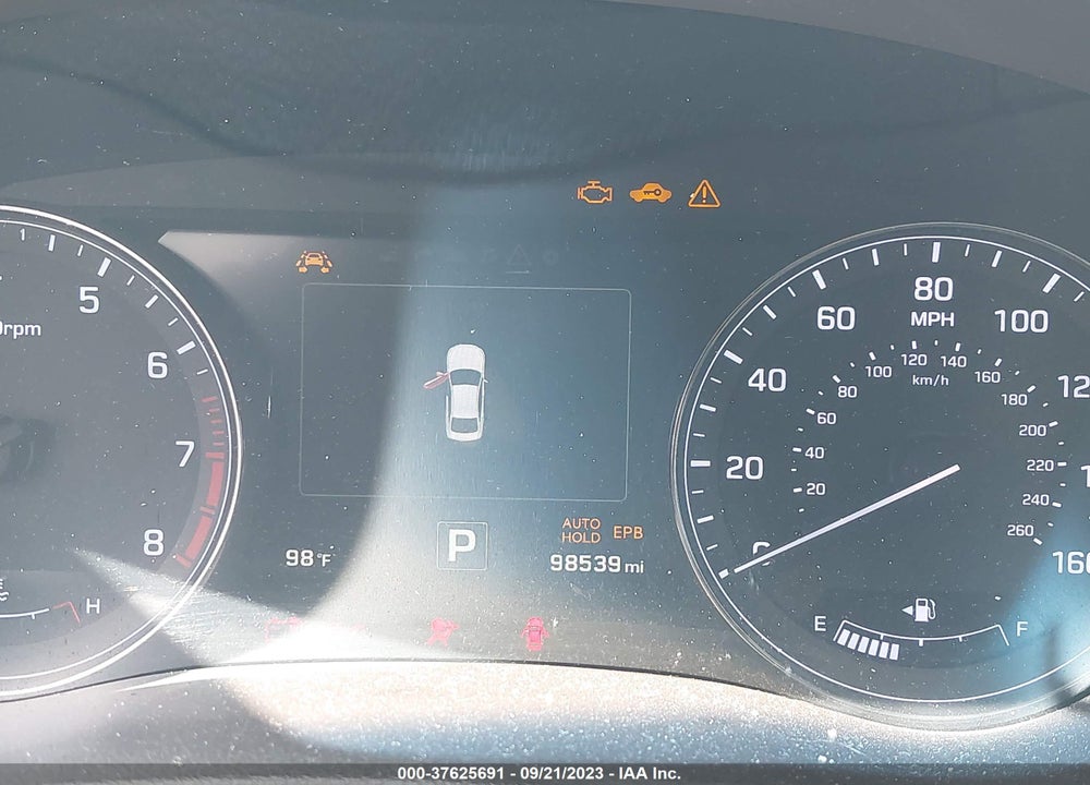 2015 HYUNDAI GENESIS 3.8 VIN: KMHGN4JE8FU090867