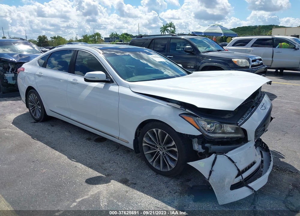 2015 HYUNDAI GENESIS 3.8 VIN: KMHGN4JE8FU090867