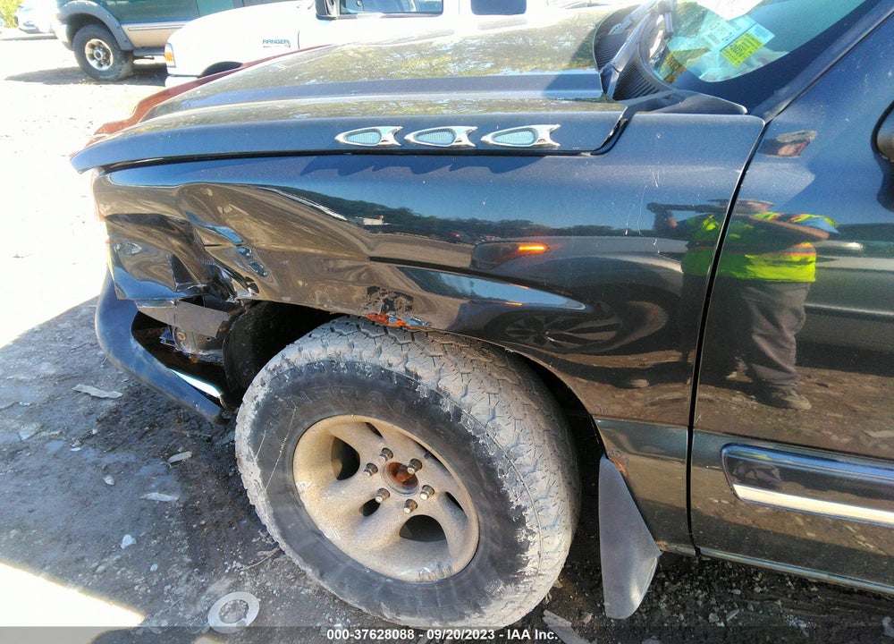 2004 CHEVROLET SILVERADO 1500 Z71 VIN: 1GCEK19T54Z211277