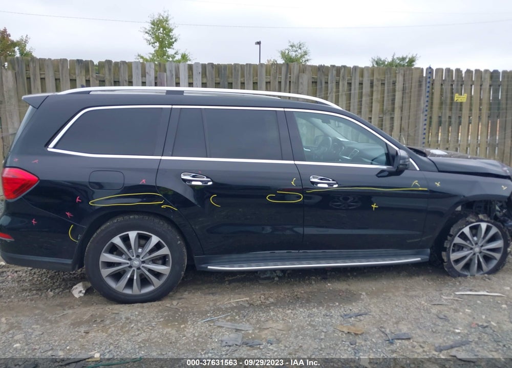 2016 MERCEDES-BENZ GL 450 VIN: 4JGDF6EE8GA621610