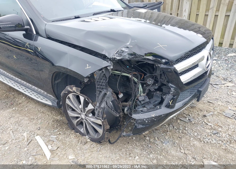 2016 MERCEDES-BENZ GL 450 VIN: 4JGDF6EE8GA621610