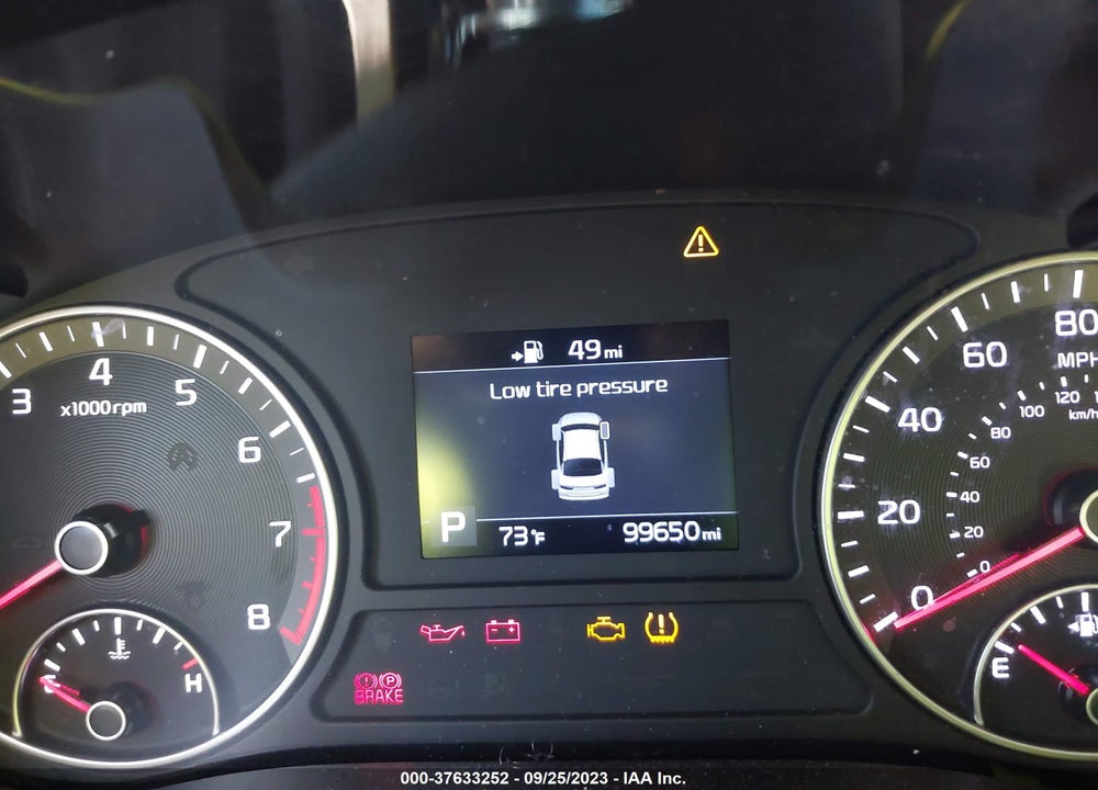 2019 KIA OPTIMA LX VIN: 5XXGT4L34KG277402