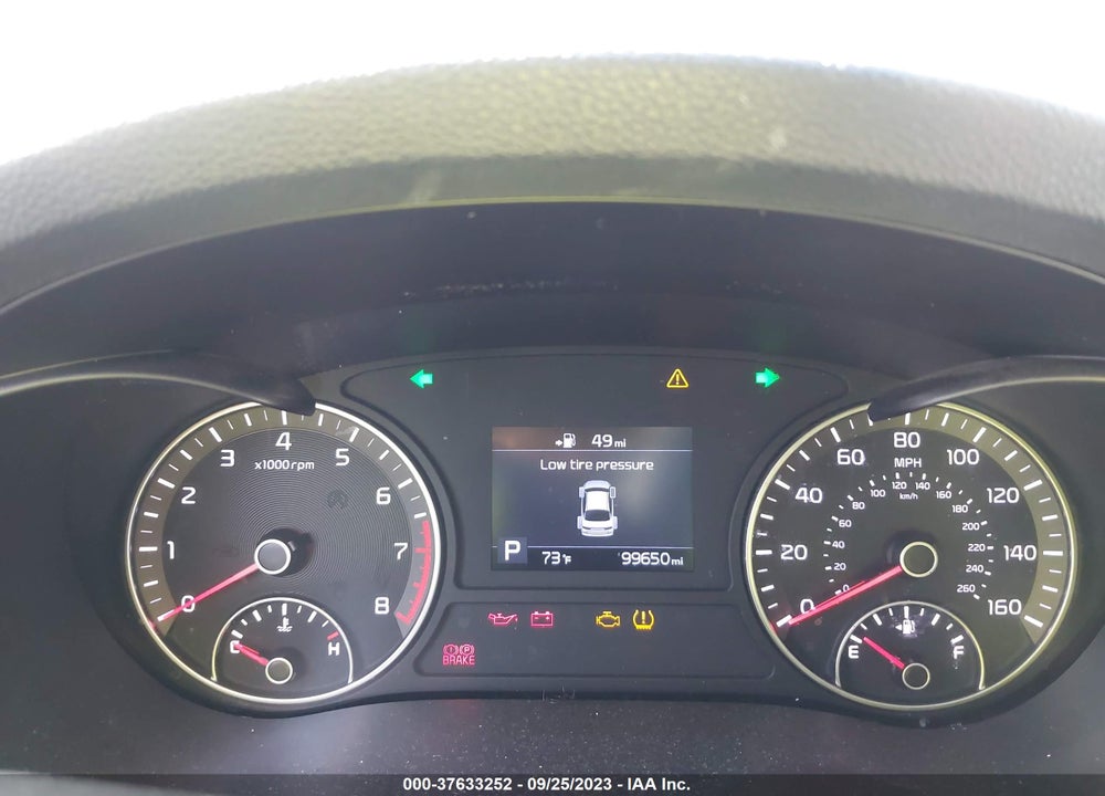 2019 KIA OPTIMA LX VIN: 5XXGT4L34KG277402