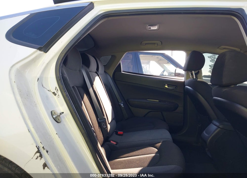 2019 KIA OPTIMA LX VIN: 5XXGT4L34KG277402