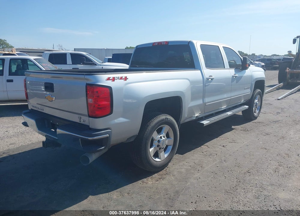2018 CHEVROLET SILVERADO 2500HD LT VIN: 1GC1KVEY8JF217238