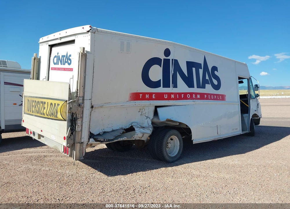 2014 FREIGHTLINER CHASSIS M LINE WALK-IN VAN VIN: 4UZAANDU9ECGA5310