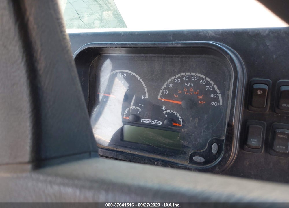 2014 FREIGHTLINER CHASSIS M LINE WALK-IN VAN VIN: 4UZAANDU9ECGA5310