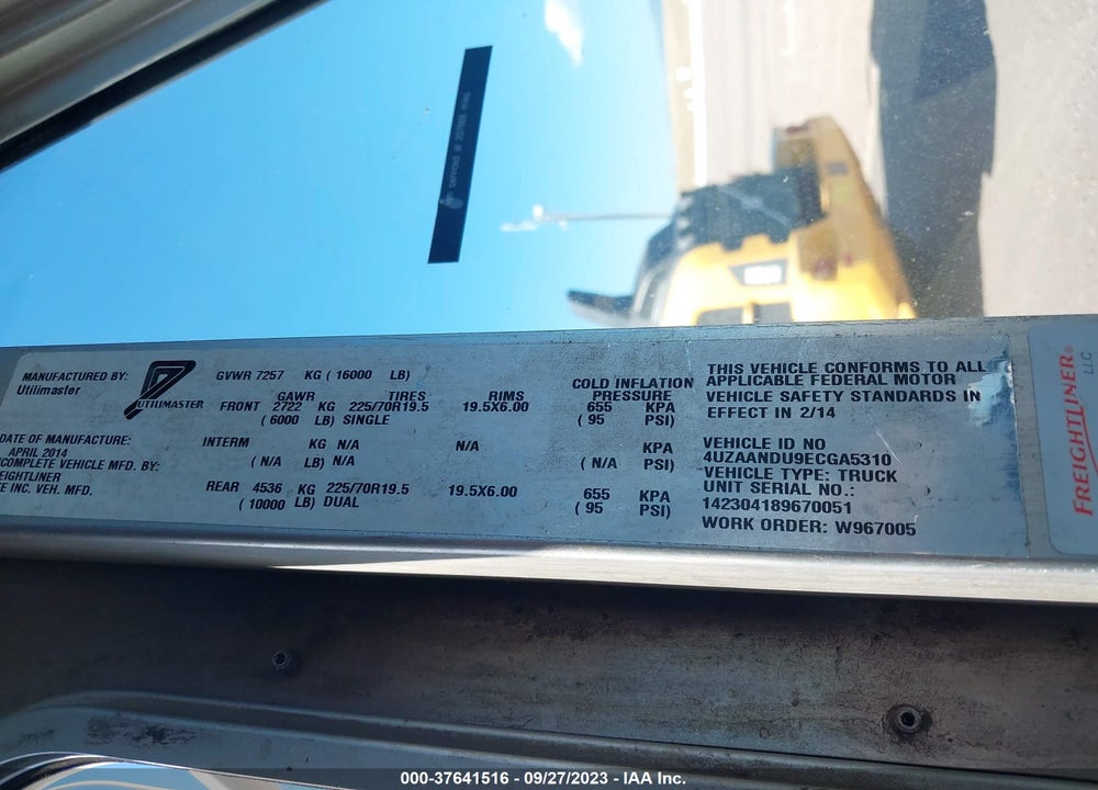 2014 FREIGHTLINER CHASSIS M LINE WALK-IN VAN VIN: 4UZAANDU9ECGA5310