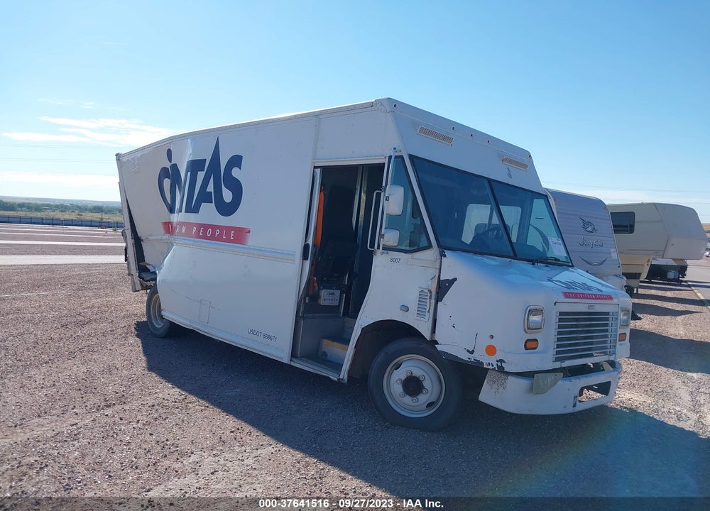 2014 FREIGHTLINER CHASSIS M LINE WALK-IN VAN VIN: 4UZAANDU9ECGA5310