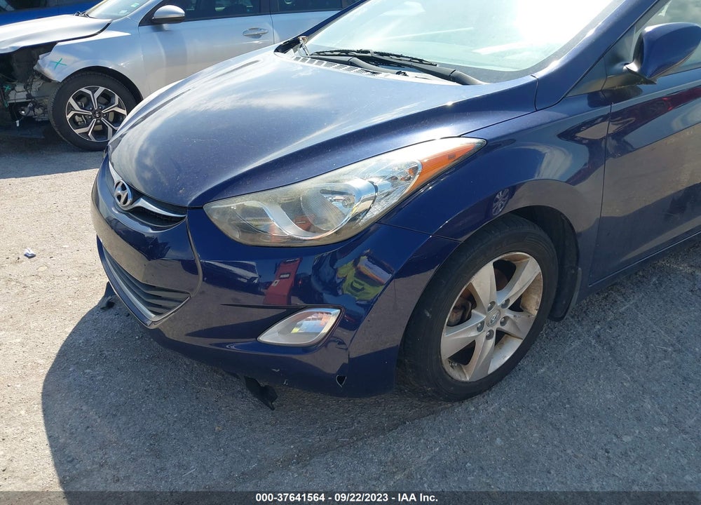 2013 HYUNDAI ELANTRA GLS VIN: 5NPDH4AE7DH402201