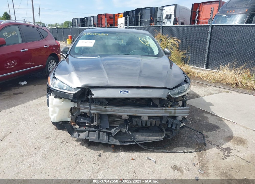 2014 FORD FUSION SE VIN: 1FA6P0H71E5353399