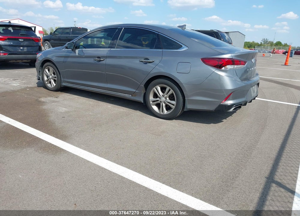 2019 HYUNDAI SONATA SPORT VIN: 5NPE34AF0KH770339