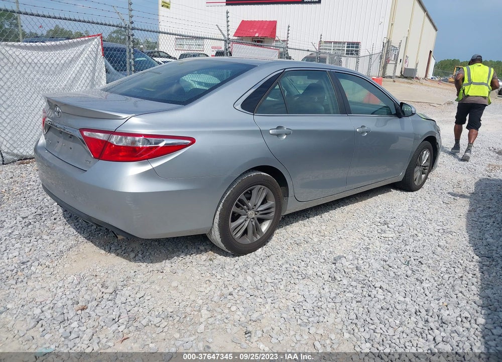 2017 TOYOTA CAMRY SE VIN: 4T1BF1FK4HU747171