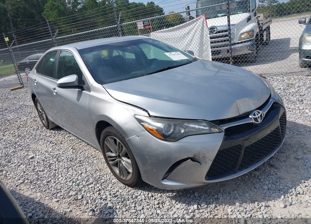 2017 TOYOTA CAMRY SE VIN: 4T1BF1FK4HU747171