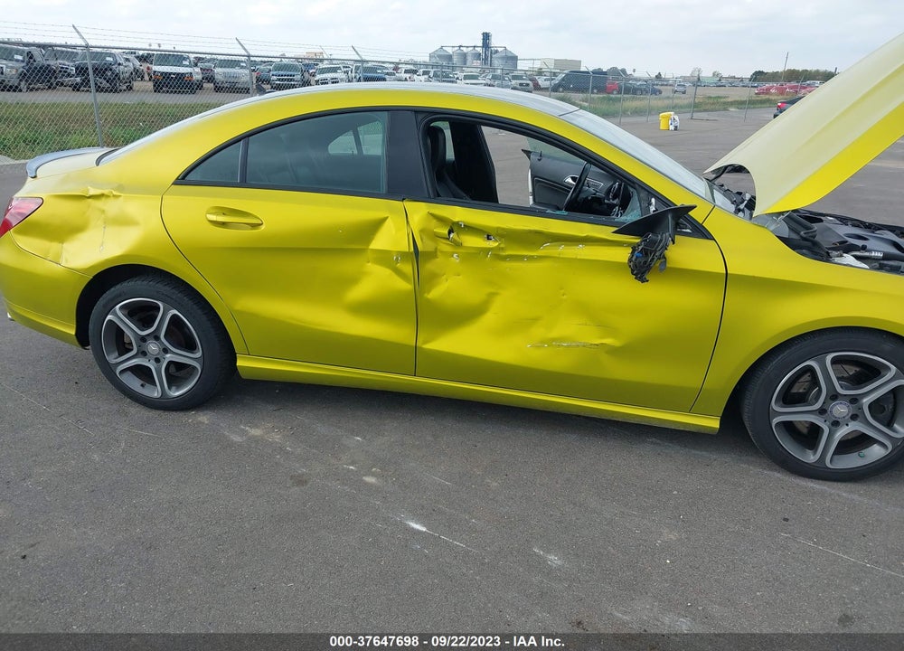 2014 MERCEDES-BENZ CLA 250 VIN: WDDSJ4GB1EN140837