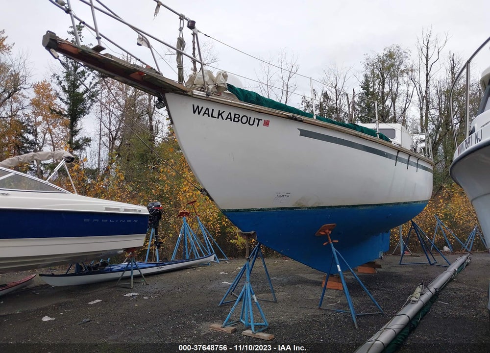 1981 SAIL BOAT VIN: SKK00191M80D