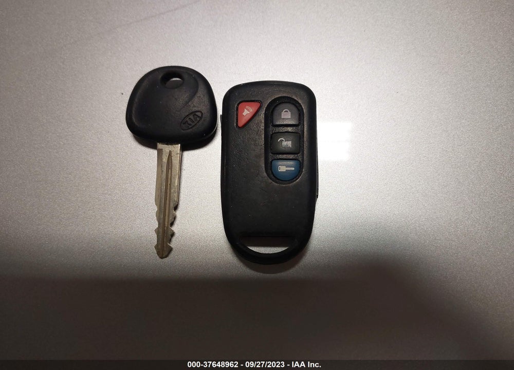 2012 KIA FORTE VIN: KNAFU4A2XC5516456