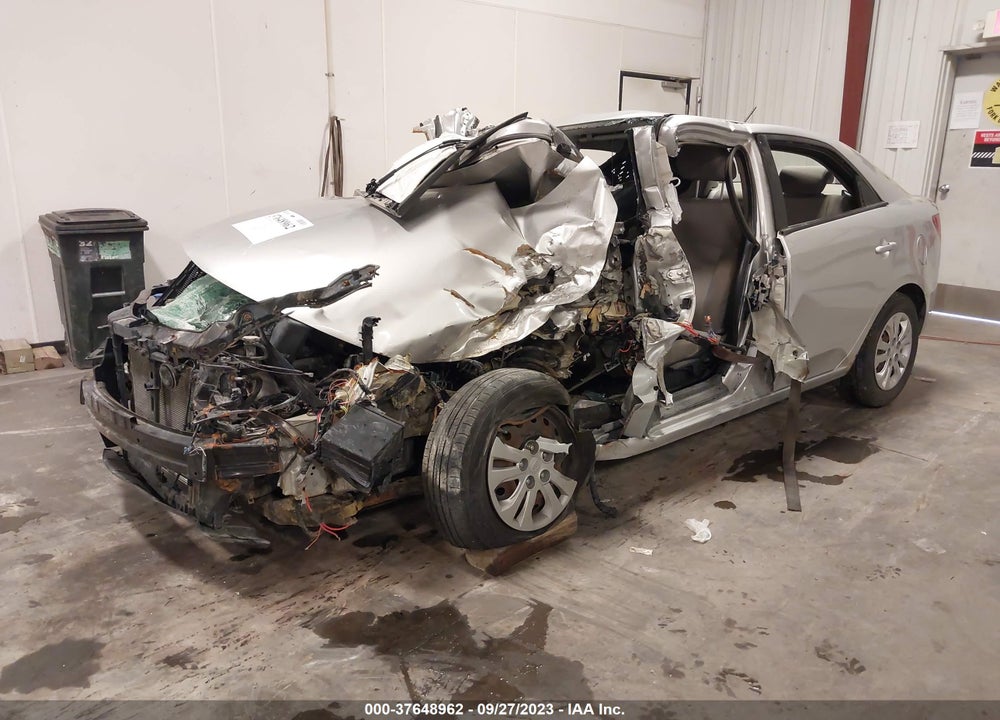 2012 KIA FORTE VIN: KNAFU4A2XC5516456