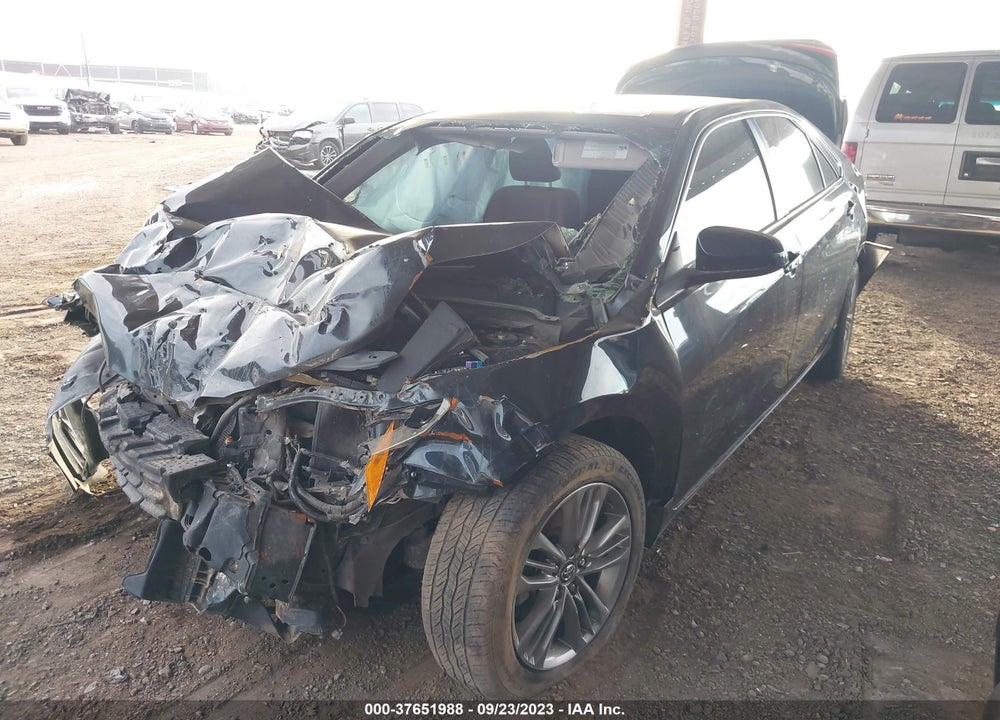 2016 TOYOTA CAMRY SE VIN: 4T1BF1FKXGU233727
