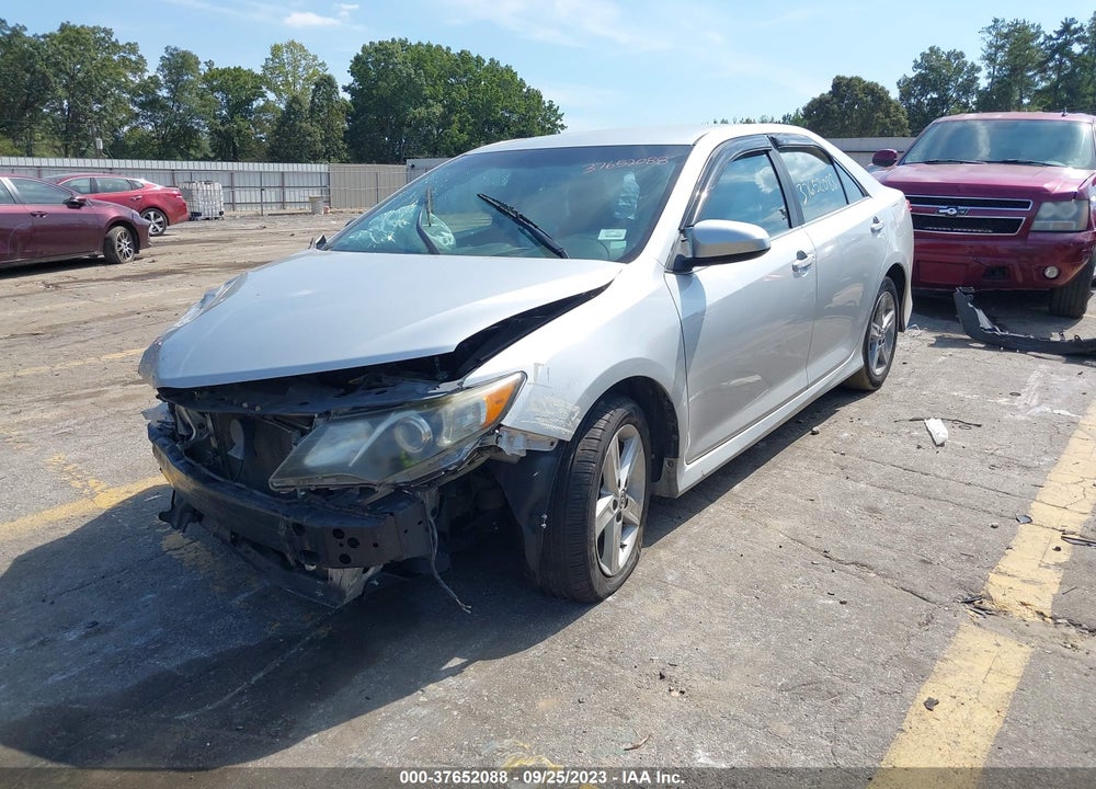 2014 TOYOTA CAMRY SE VIN: 4T1BF1FK1EU379298