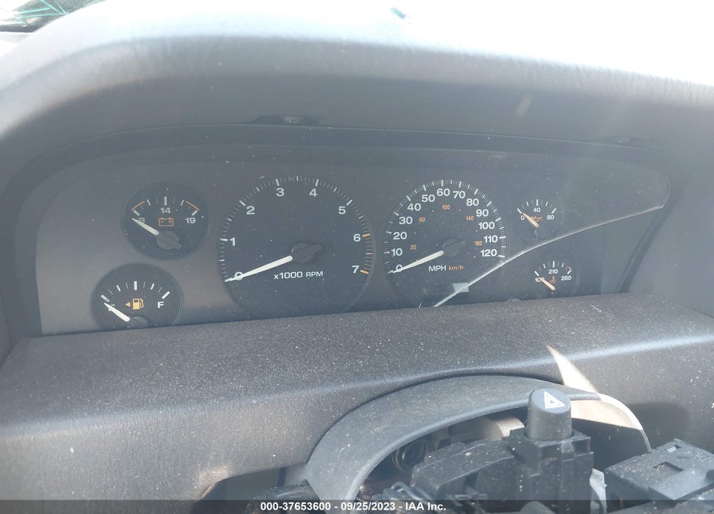 1999 JEEP GRAND CHEROKEE LAREDO VIN: 1J4G258S1XC694955