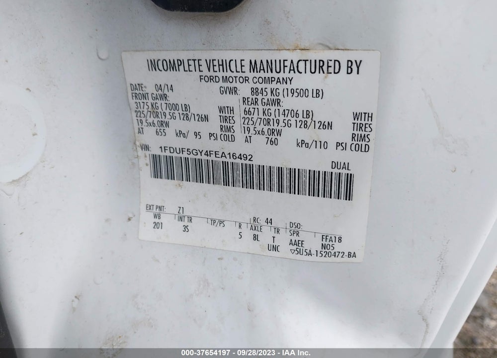 2015 FORD F-550 CHASSIS XLT VIN: 1FDUF5GY4FEA16492