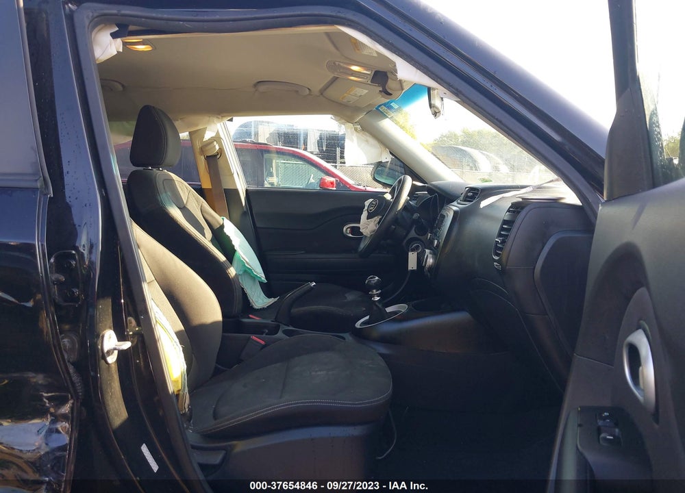 2016 KIA SOUL VIN: KNDJN2A27G7395345