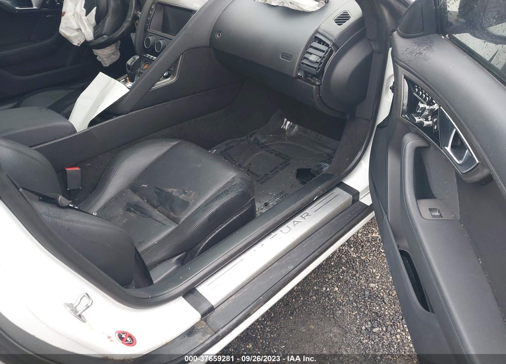 2015 JAGUAR F-TYPE S VIN: SAJWA6BU6F8K18448