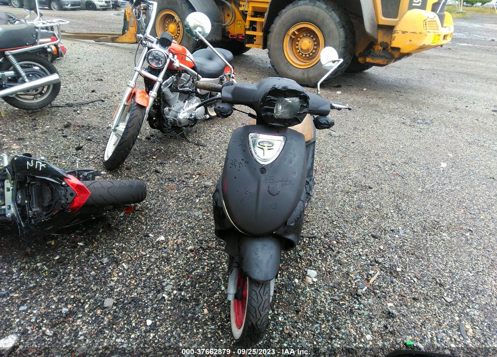 2009 GENUINE SCOOTER CO. BUDDY 50 VIN: RFVPAP5A491007181