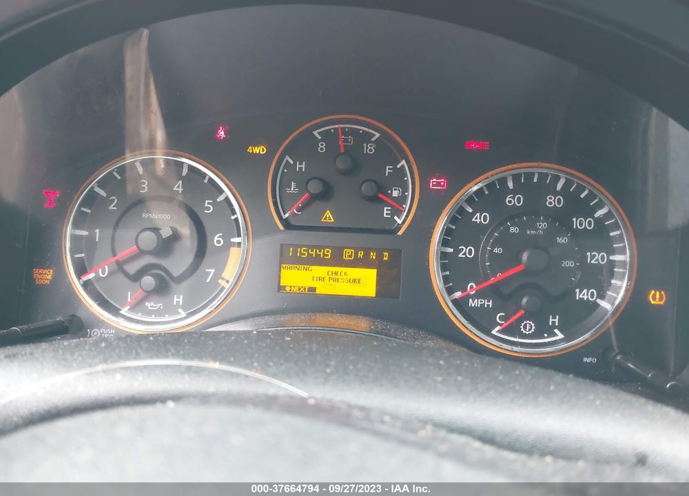 2011 NISSAN ARMADA PLATINUM VIN: 5N1AA0NE4BN604190