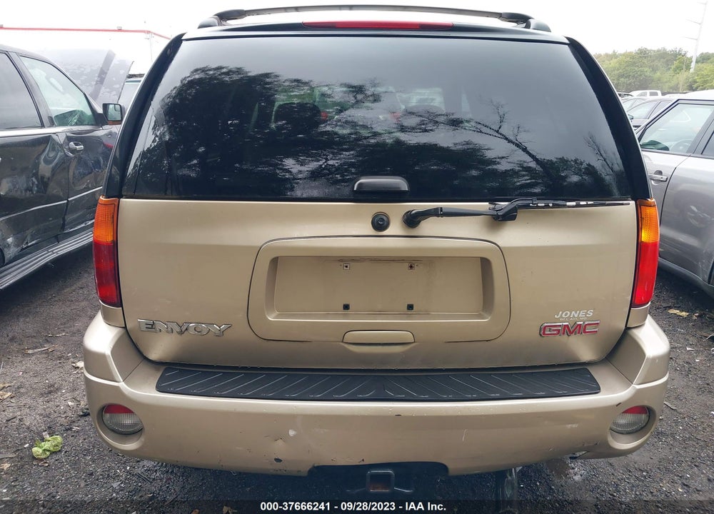 2005 GMC ENVOY SLT VIN: 1GKDT13SX52183385