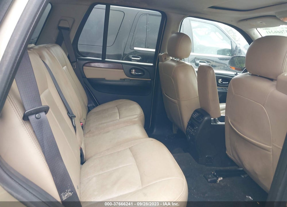 2005 GMC ENVOY SLT VIN: 1GKDT13SX52183385