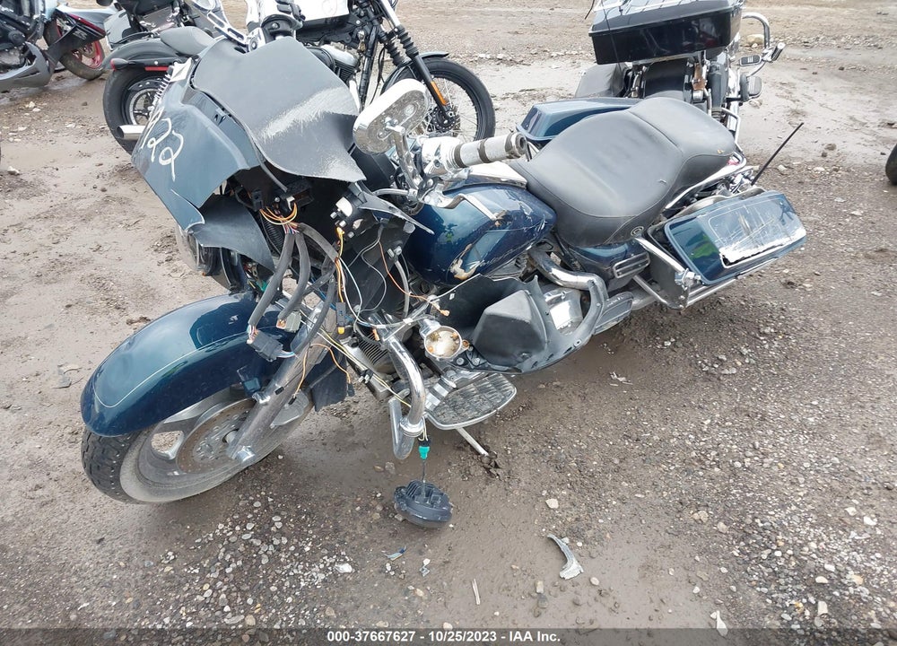 2001 HARLEY-DAVIDSON FLTRI VIN: 1HD1FSW181Y622541