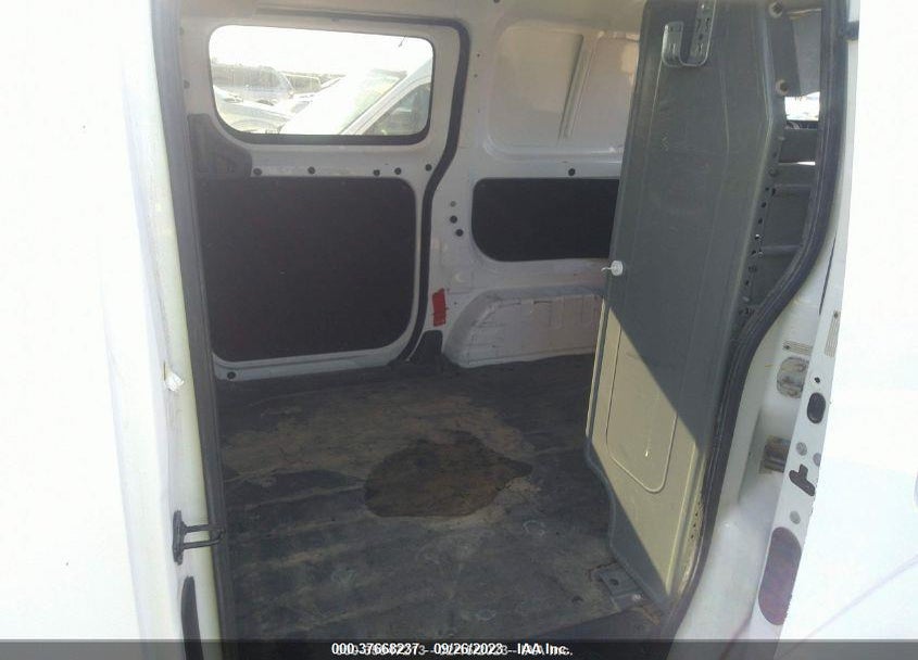 2015 NISSAN NV200 S VIN: 3N6CM0KN1FK724045