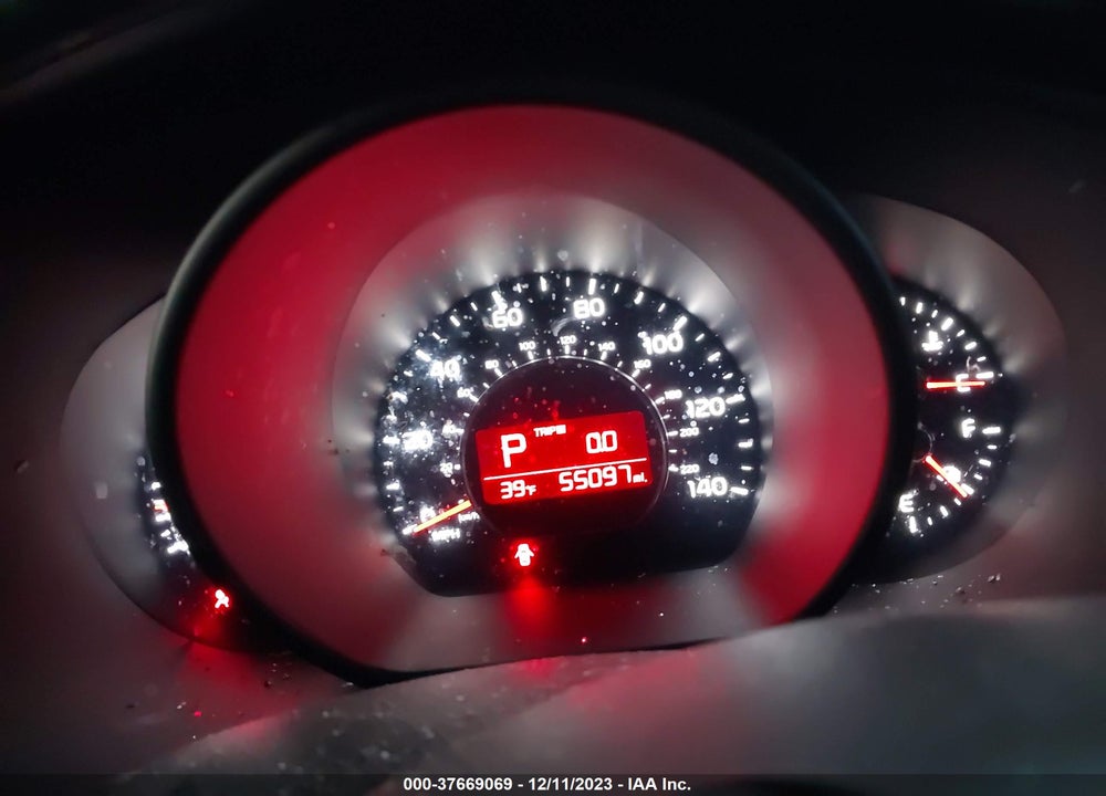 2018 KIA SOUL VIN: KNDJN2A27J7523798