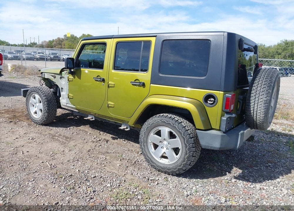 2008 JEEP WRANGLER UNLIMITED SAHARA VIN: 1J8GA59138L534889